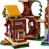 Lego Friends 41122 - La cabane de la base d'aventure - Lego d'occasion en seconde main sur L'île aux trésors à Fribourg