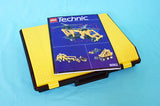 Photo du set Lego Technic 8062, la valise de pièces, avec les instructions de montage, en vente sur L'île aux trésors en seconde main.