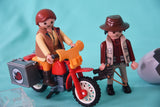 Playmobil Dinos 4162 - Dinosaures, exploratrice et explorateur - Jouets d'occasion sur L'île aux trésors