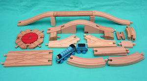 Train en bois - Rails spéciaux et locomotive